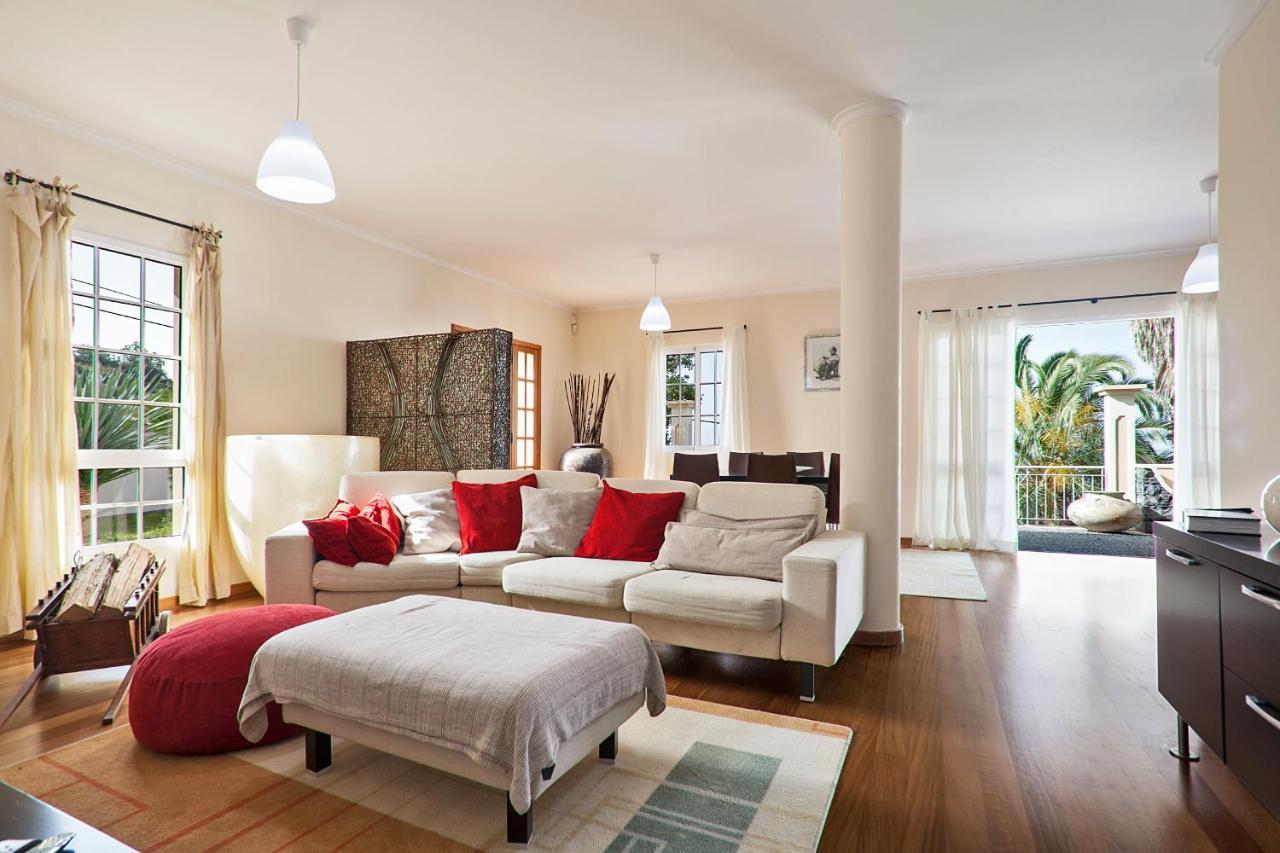 Casa Das Neves - By Wehost ฟุงชาล ภายนอก รูปภาพ